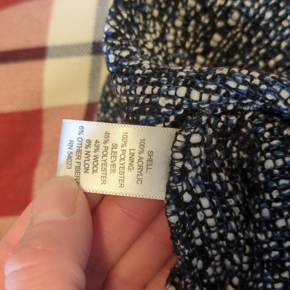 Banana Republic Black Textured V-Neck Fit/Flare Dress - Picture 4 of 4